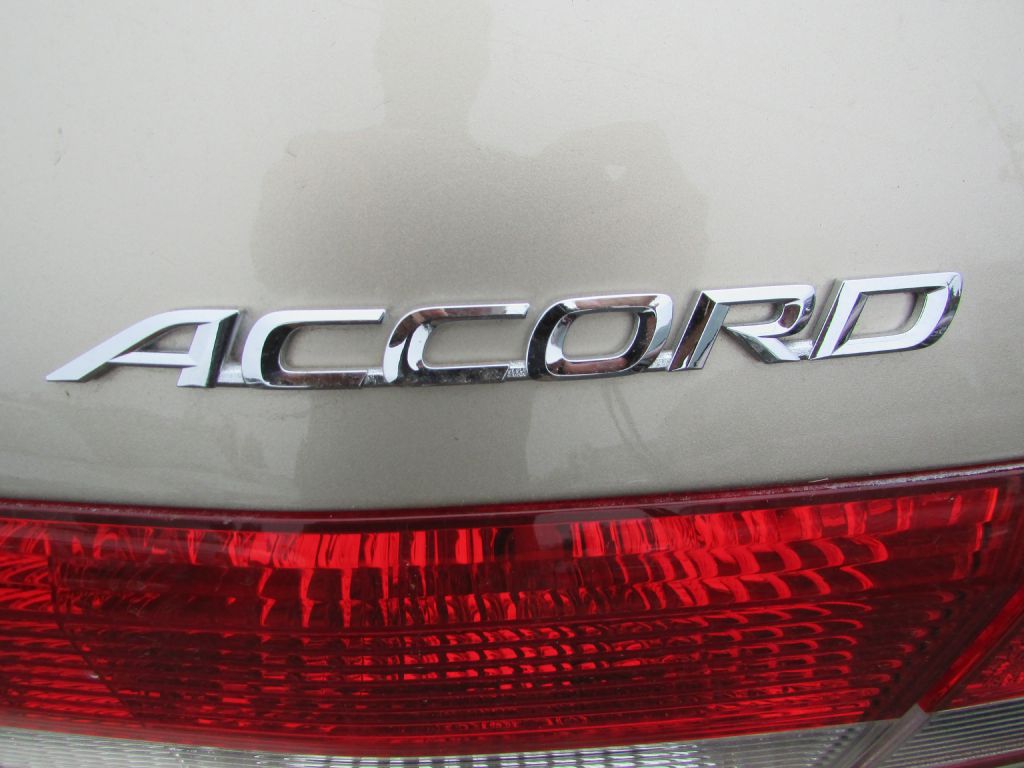 Photo 19 of this HONDA ACCORD