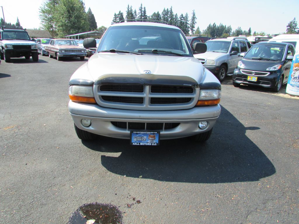 Photo 2 of this DODGE DURANGO