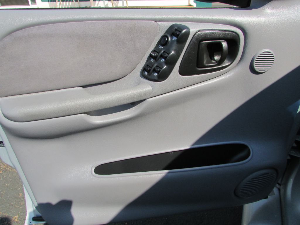Photo 7 of this DODGE DURANGO