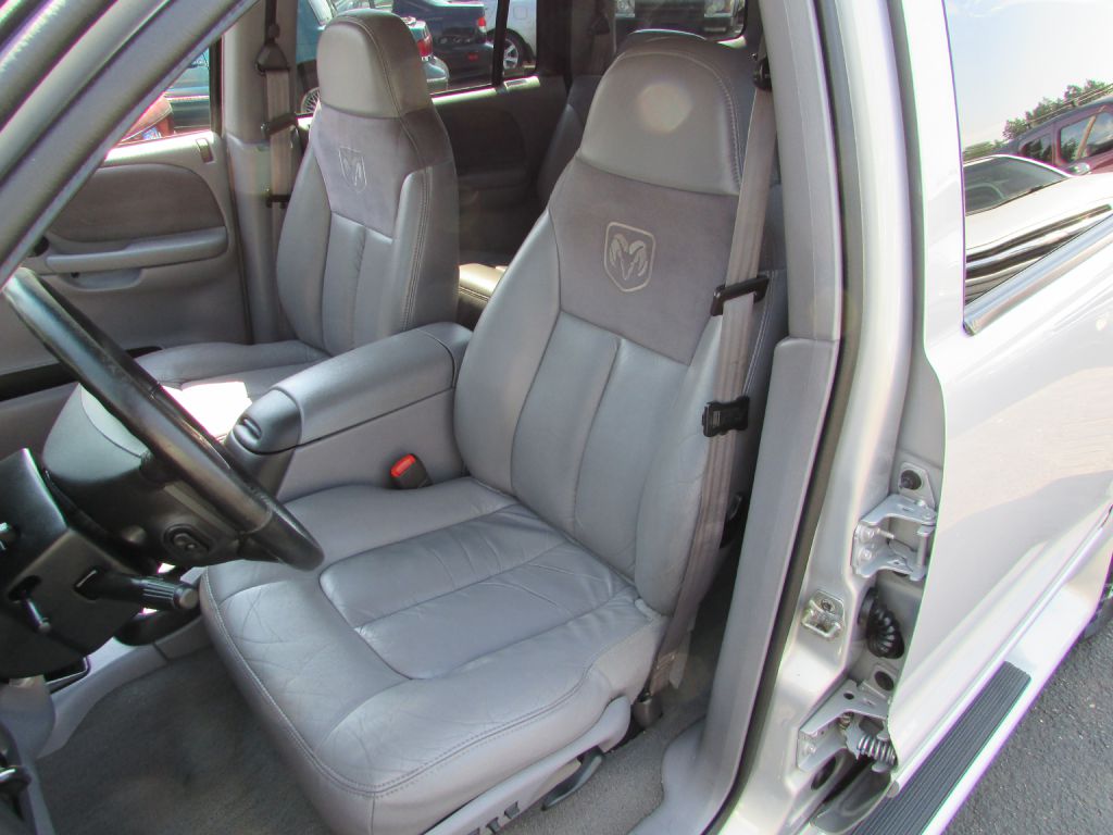 Photo 8 of this DODGE DURANGO