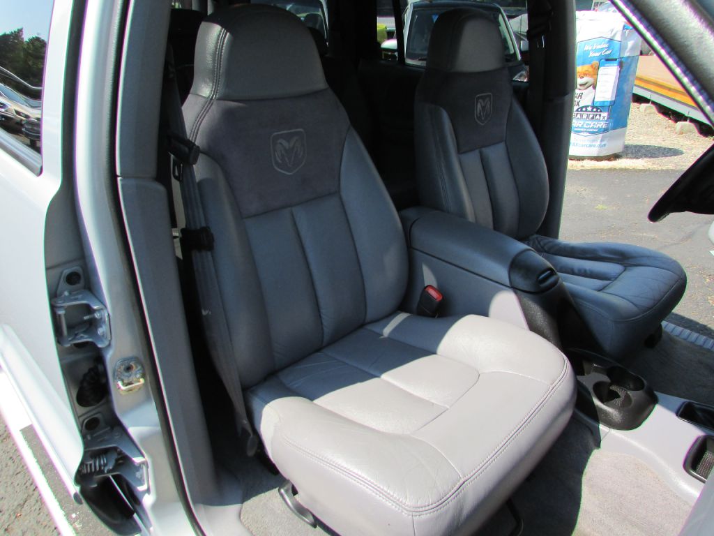 Photo 19 of this DODGE DURANGO