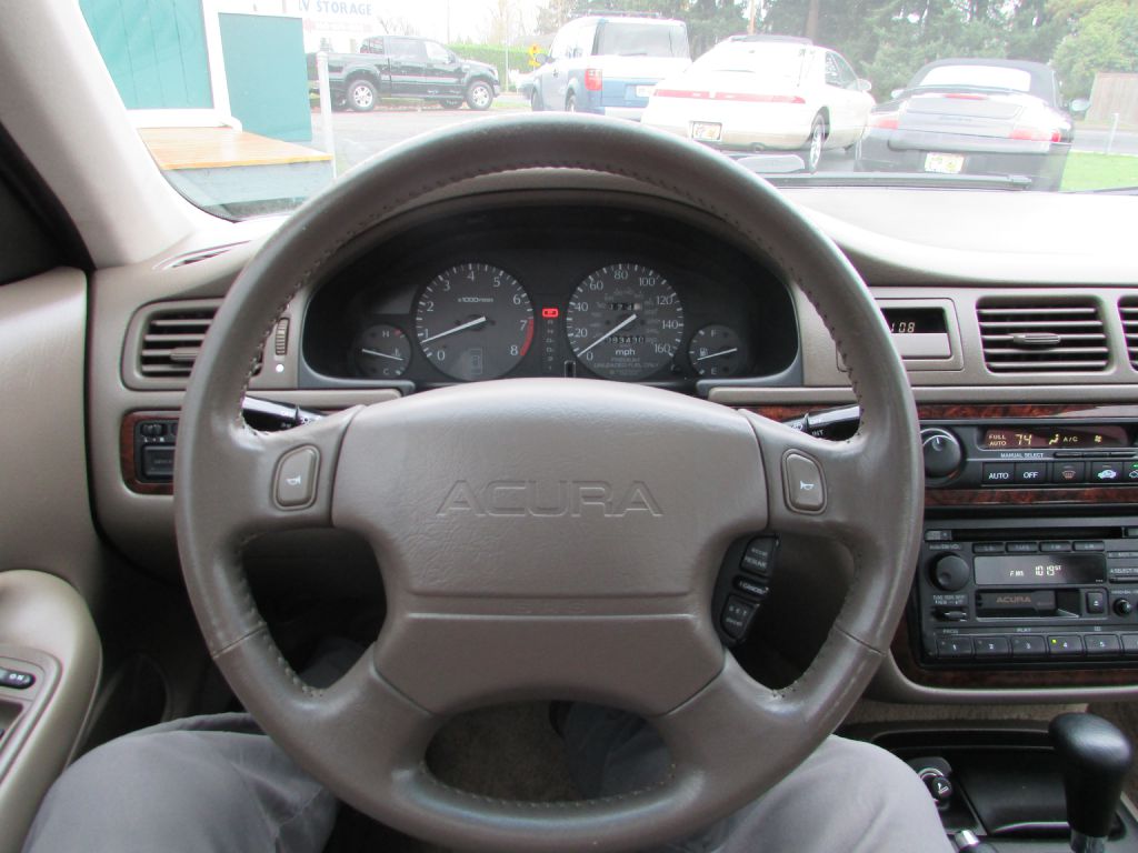 Photo 9 of this ACURA 2.5TL