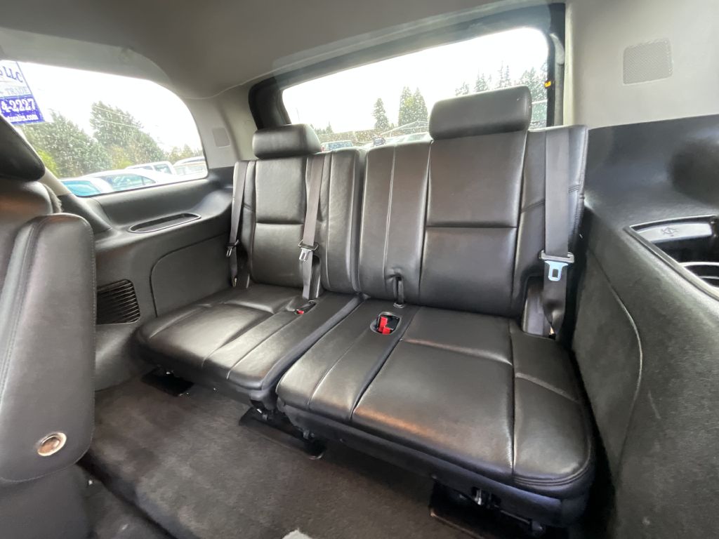Photo 15 of this CADILLAC ESCALADE