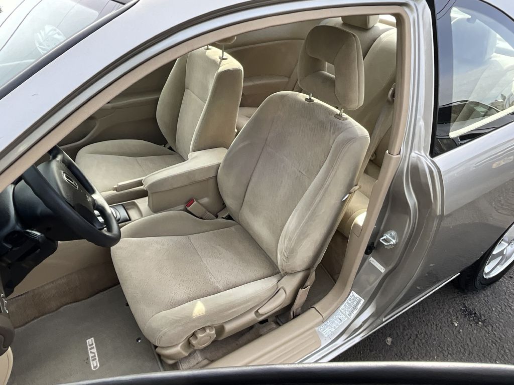 Photo 7 of this HONDA CIVIC