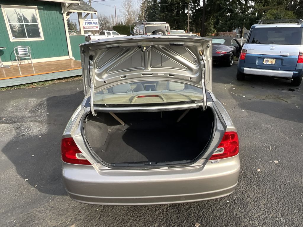 Photo 11 of this HONDA CIVIC