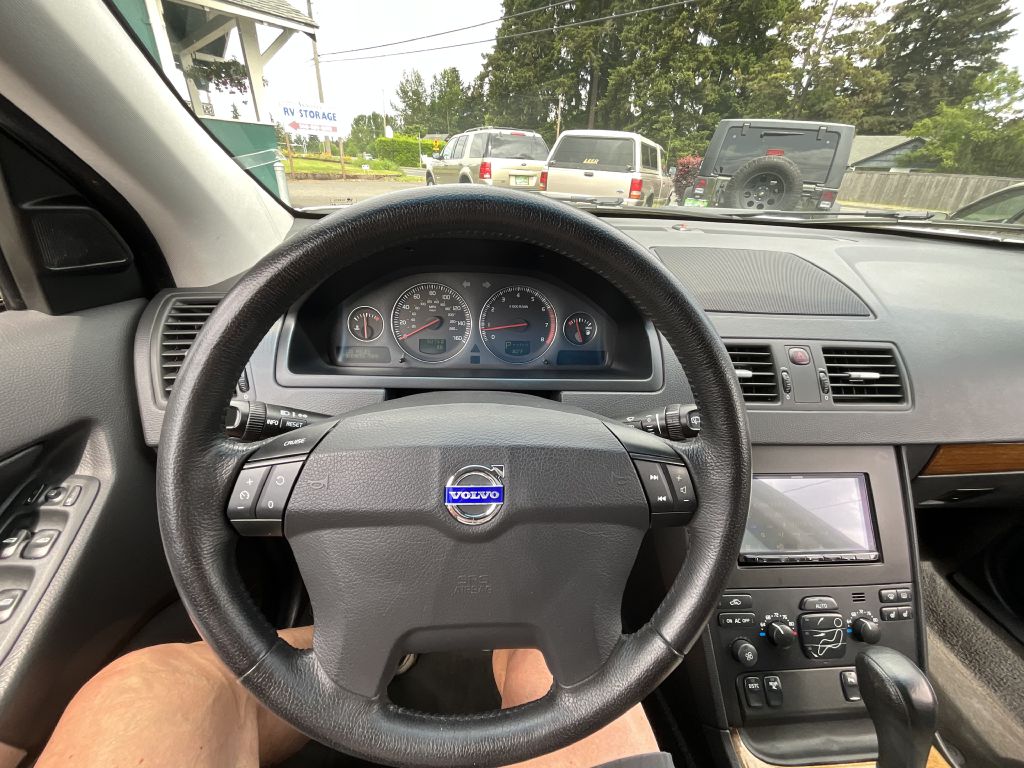 Photo 9 of this VOLVO XC90