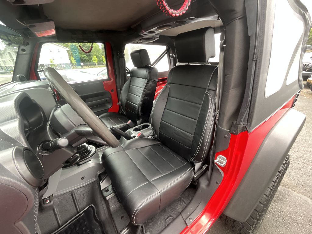 Photo 8 of this JEEP WRANGLER