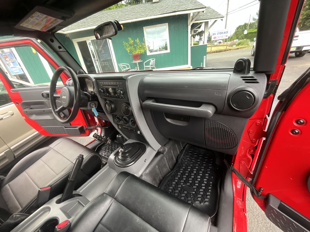 Photo 17 of this JEEP WRANGLER