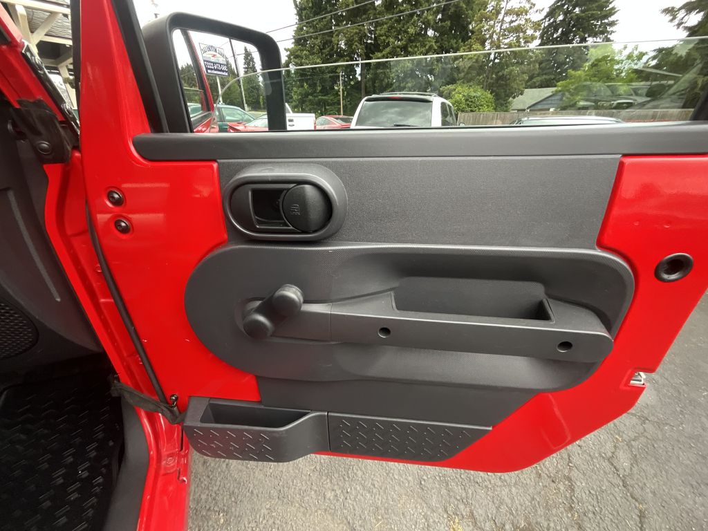 Photo 18 of this JEEP WRANGLER