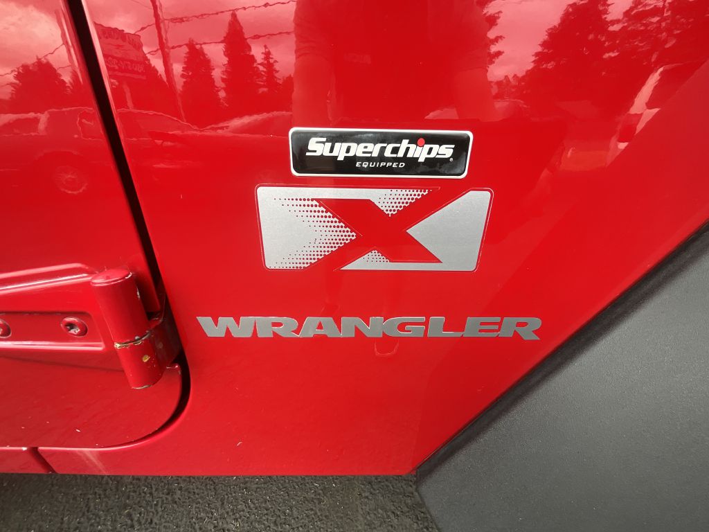 Photo 20 of this JEEP WRANGLER