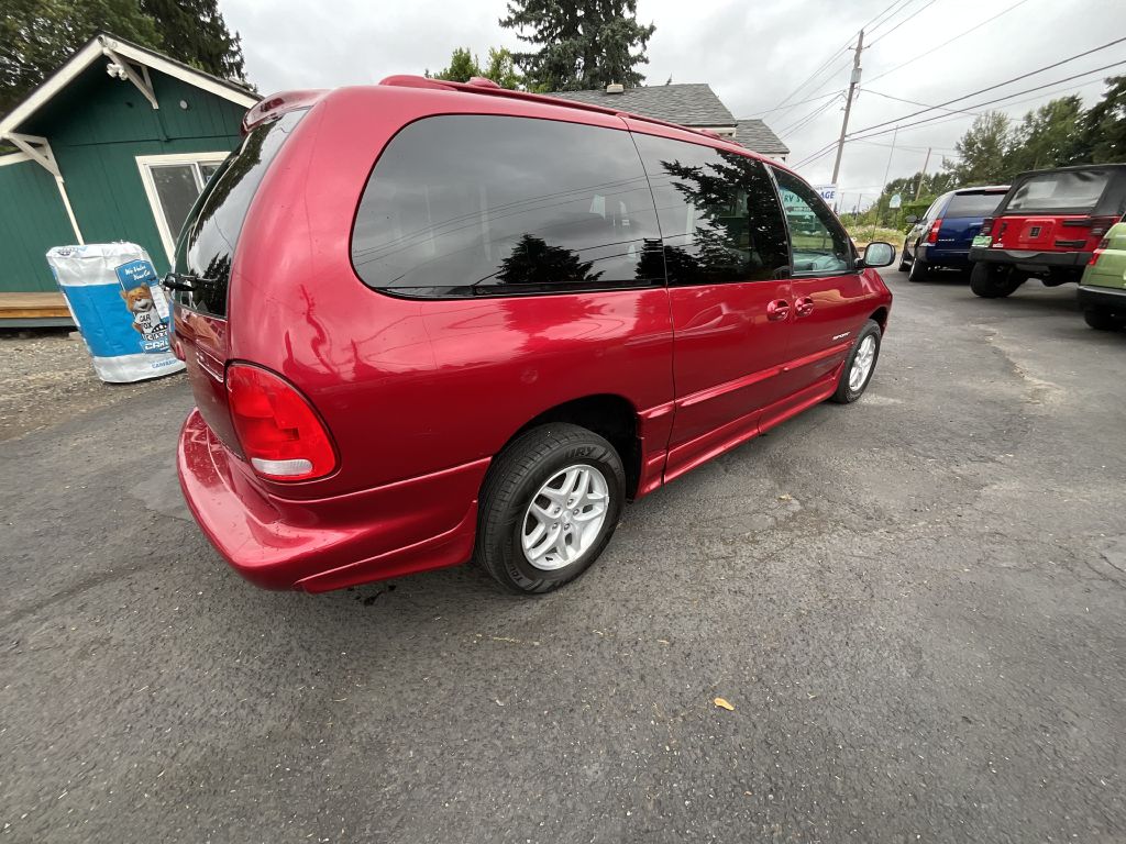 Photo 4 of this DODGE GRAND CARAVAN