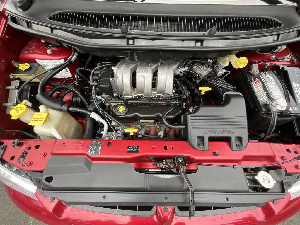 Photo 20 of this DODGE GRAND CARAVAN