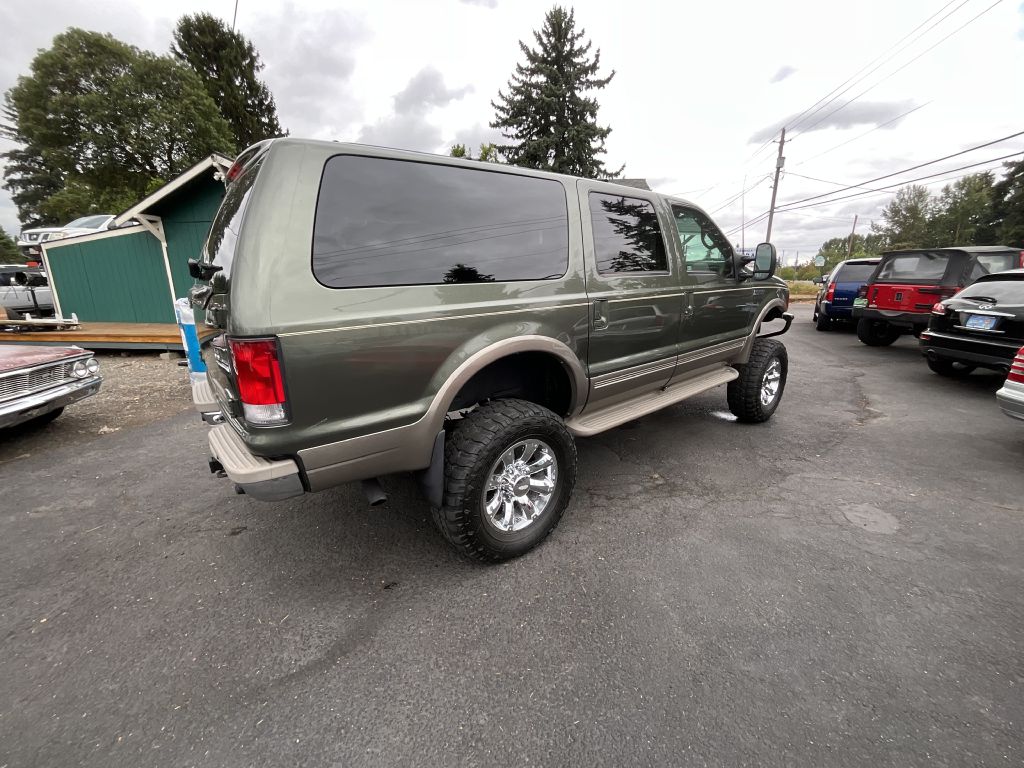 Photo 4 of this FORD EXCURSION