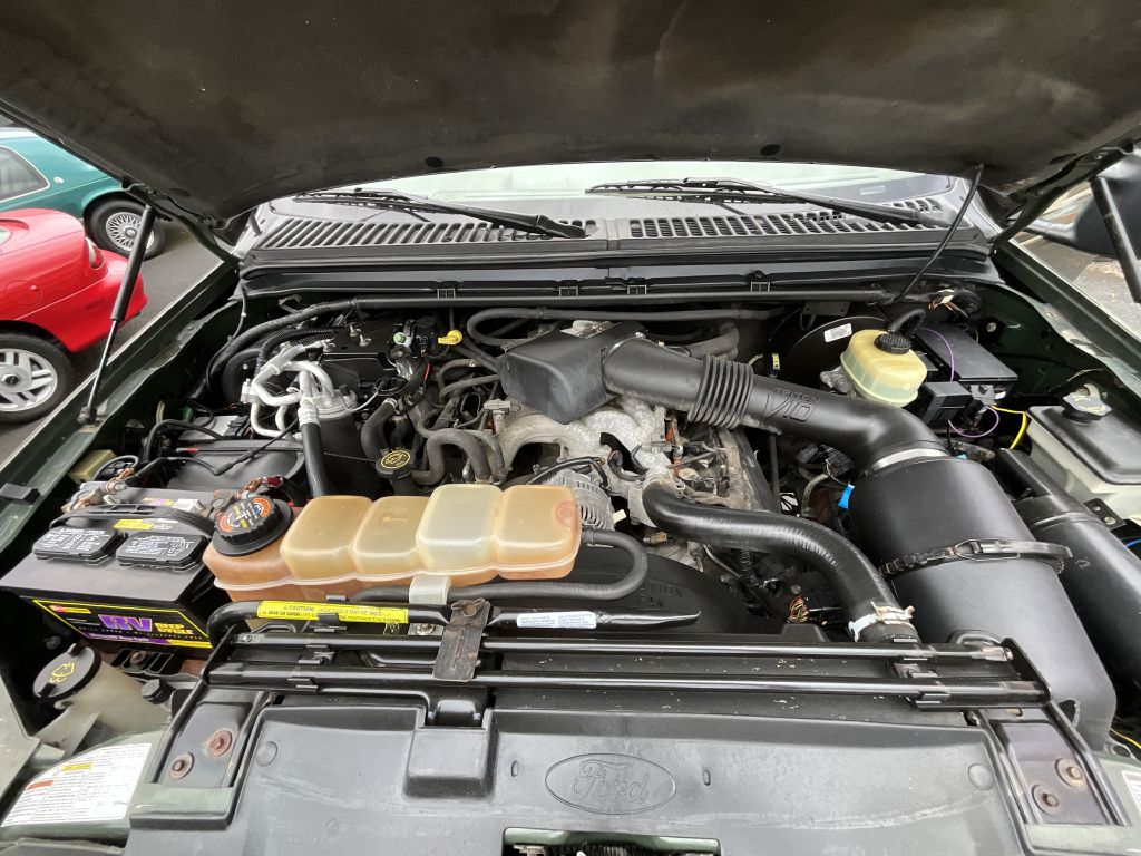 Photo 21 of this FORD EXCURSION