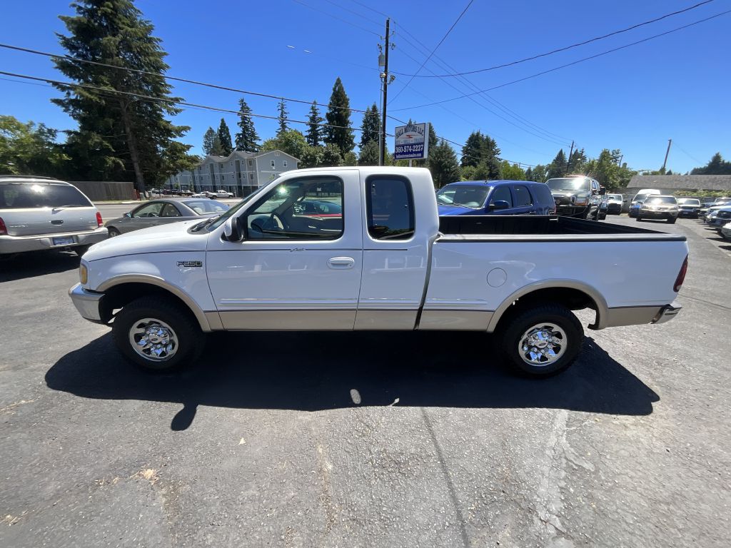 White 1997 Ford F-250 3 Dr STD 4WD Extended Cab SB Pickup Truck Four-Wheel Drive Automatic