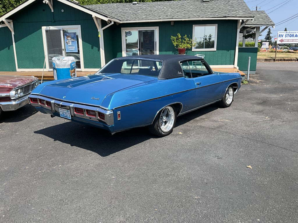 Photo 3 of this CHEVROLET IMPALA