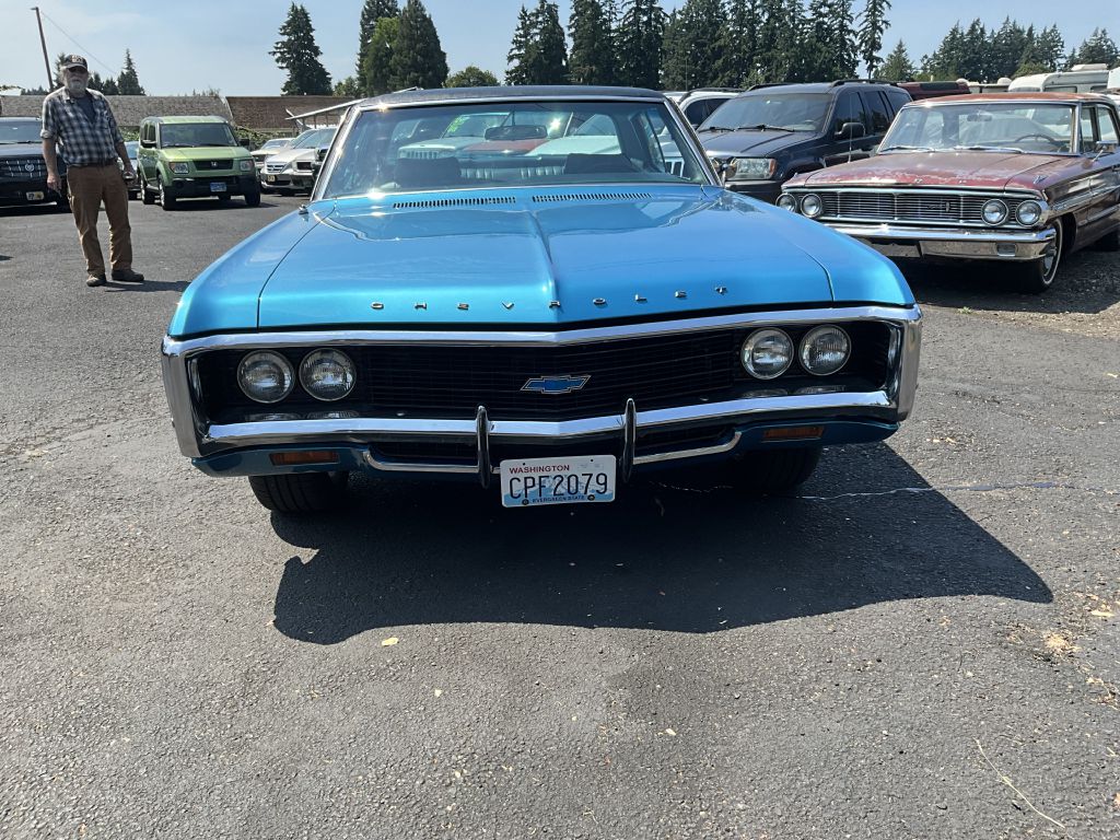 Photo 5 of this CHEVROLET IMPALA