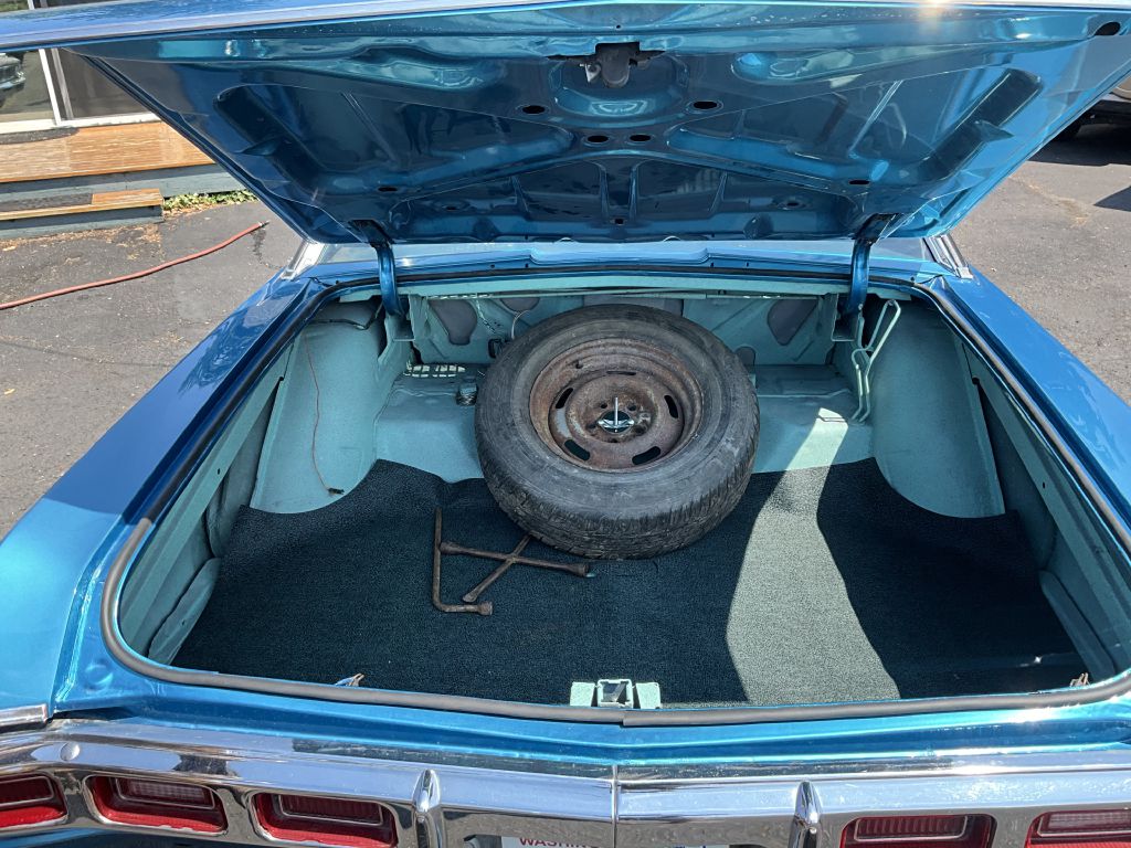 Photo 12 of this CHEVROLET IMPALA