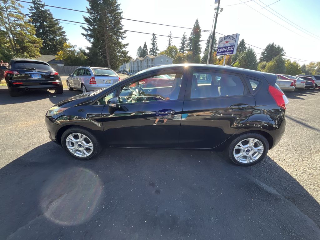 Black 2015 Ford Fiesta Hatchback Front-Wheel Drive 5-Speed Manual