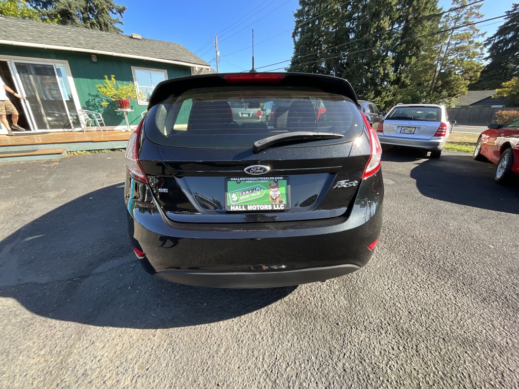 Photo 5 of this FORD FIESTA