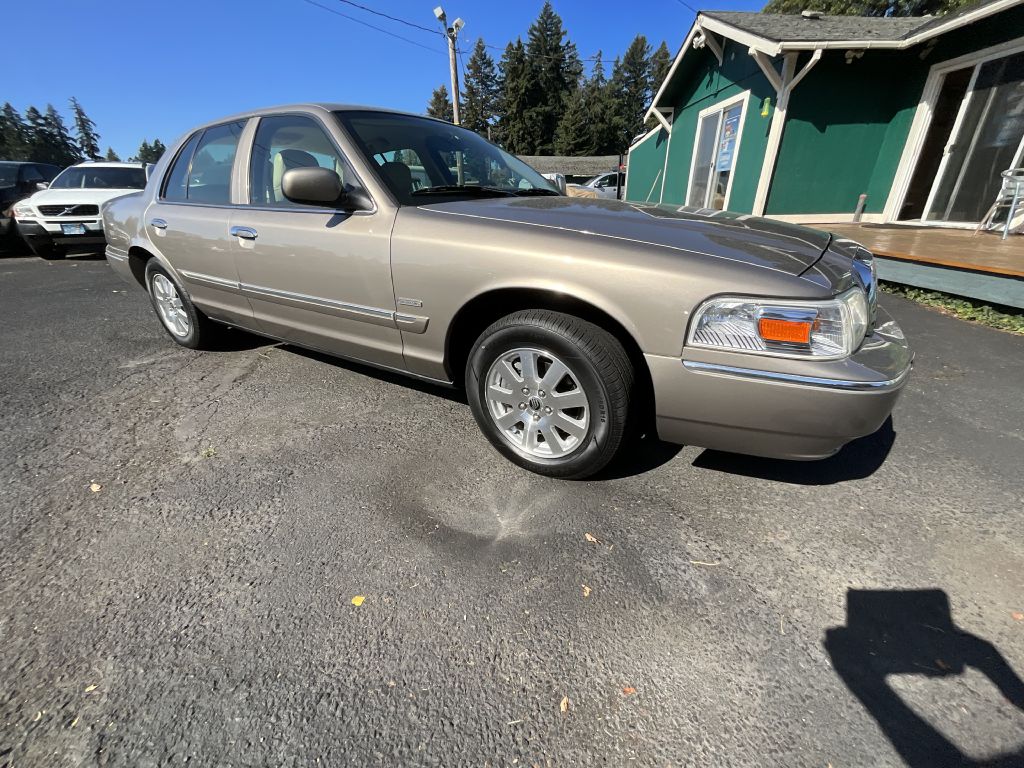 Photo 3 of this MERCURY GRAND MARQUIS