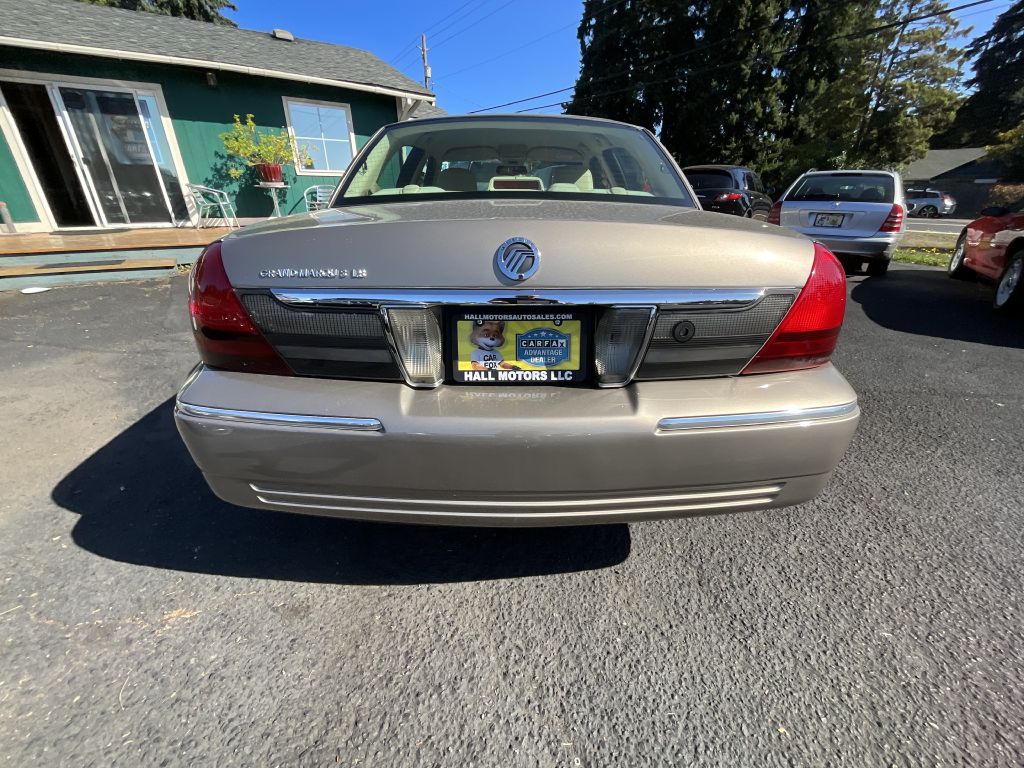 Photo 5 of this MERCURY GRAND MARQUIS