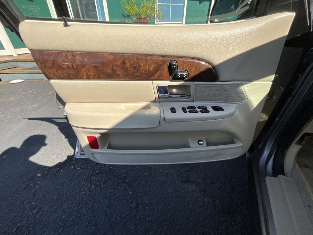 Photo 7 of this MERCURY GRAND MARQUIS