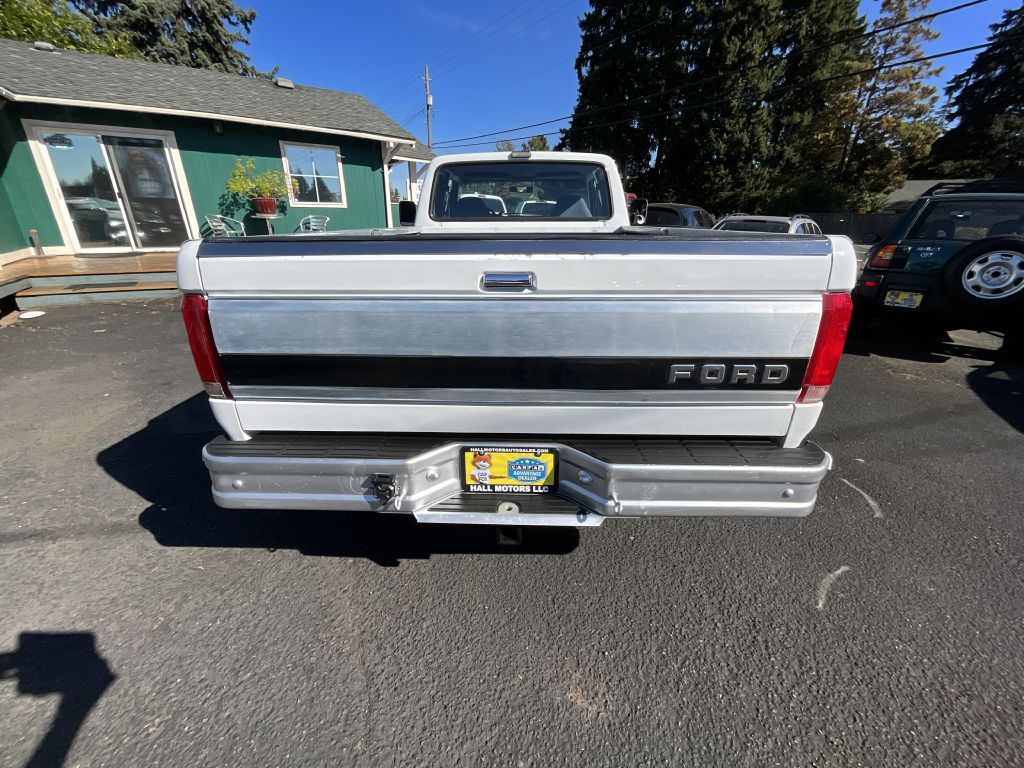 Photo 5 of this FORD F350 XLT