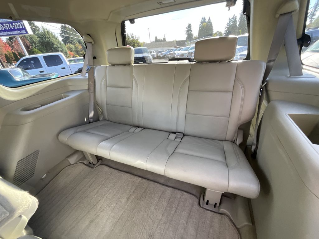 Photo 15 of this INFINITI QX56