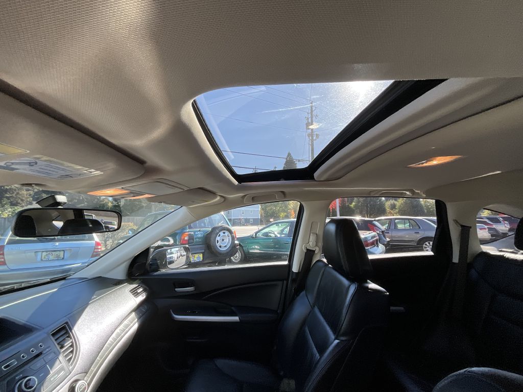 Photo 13 of this HONDA CR-V