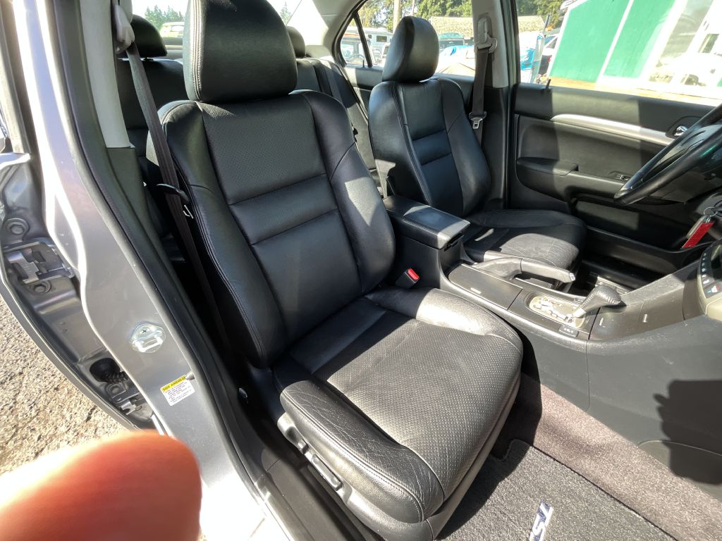 Photo 16 of this ACURA TSX