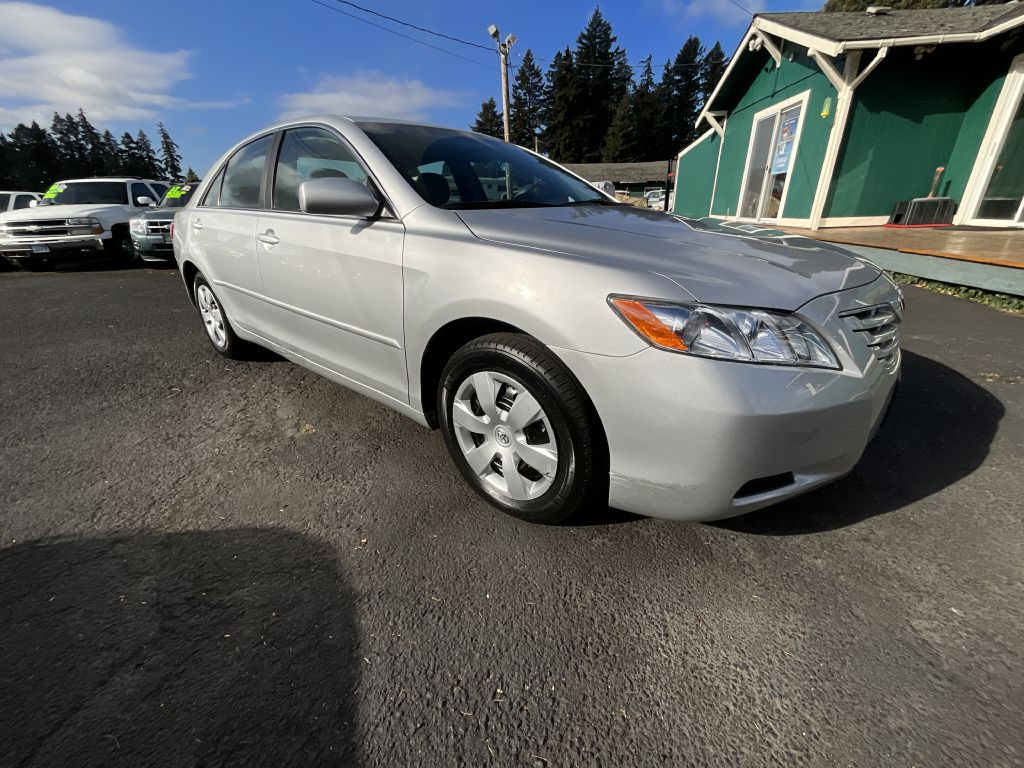 Photo 3 of this TOYOTA CAMRY LE