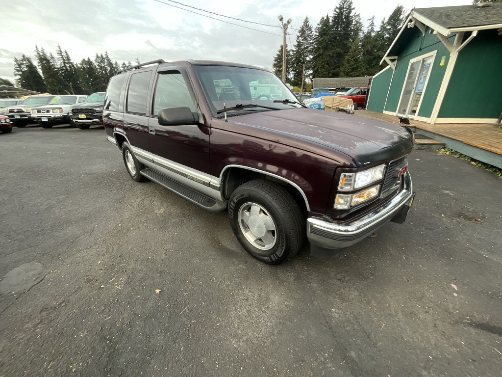Photo 3 of this GMC YUKON SLT