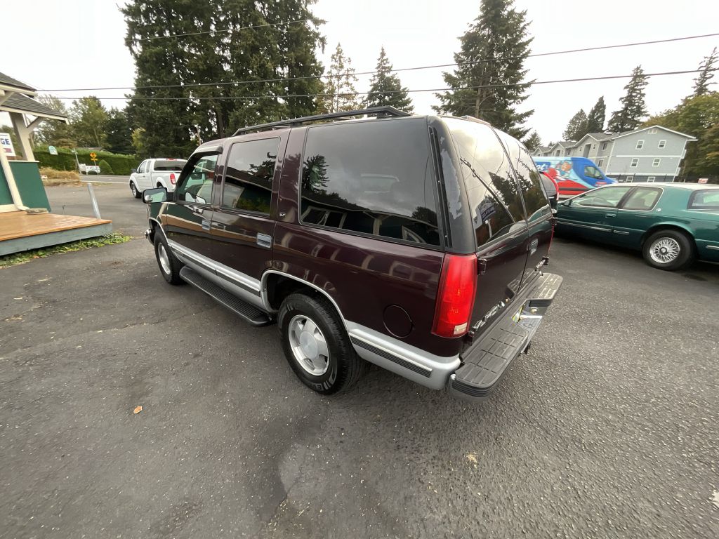 Photo 6 of this GMC YUKON SLT