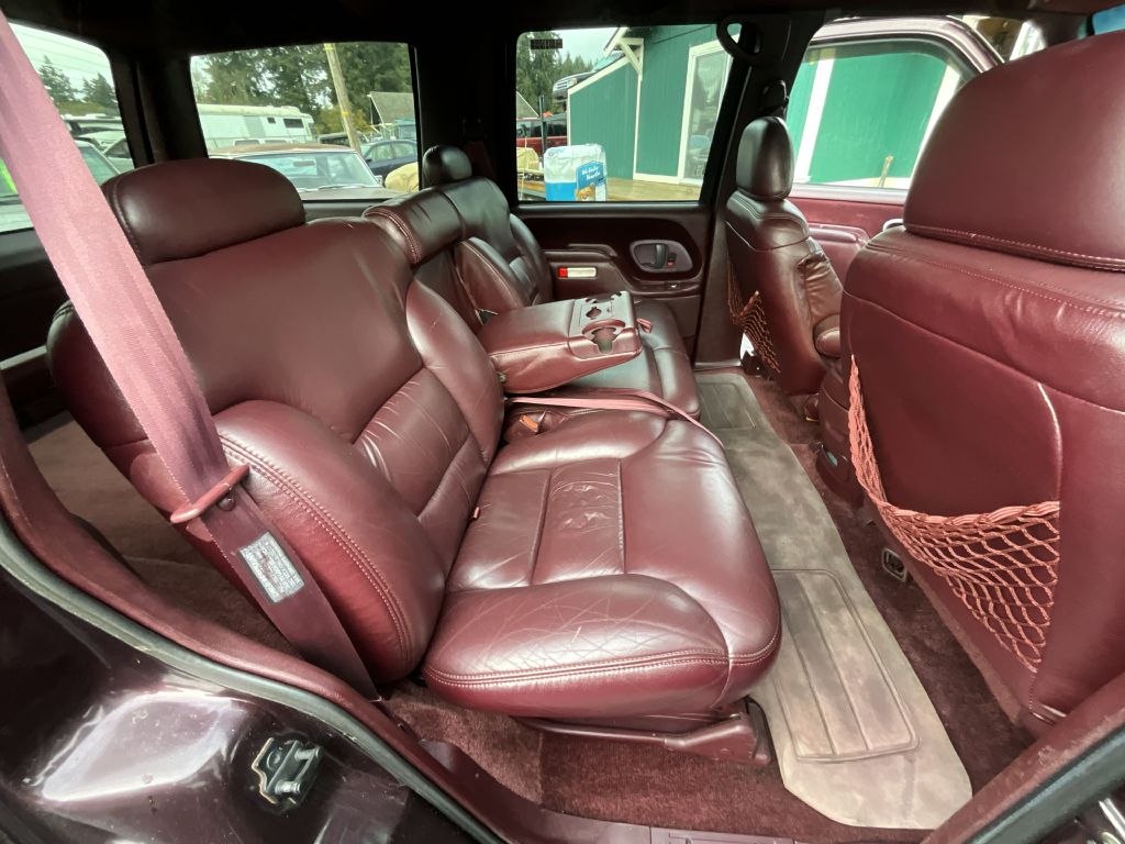 Photo 14 of this GMC YUKON SLT