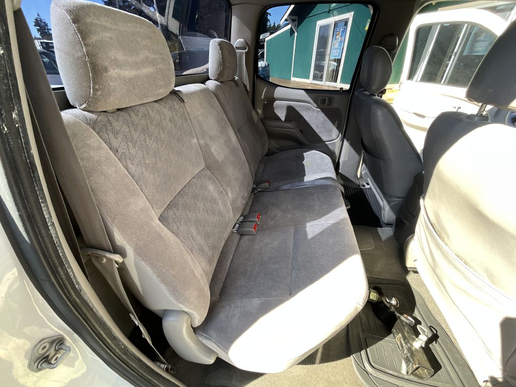 Photo 14 of this TOYOTA TACOMA SR5