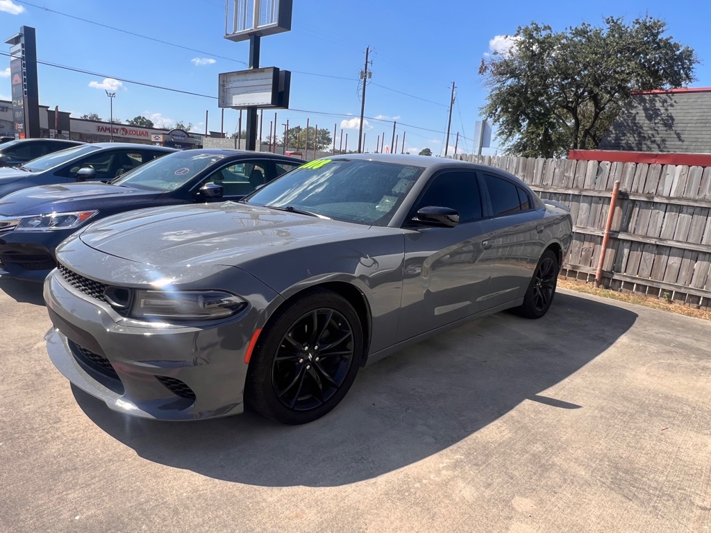 Photo 2 of this DODGE CHARGER