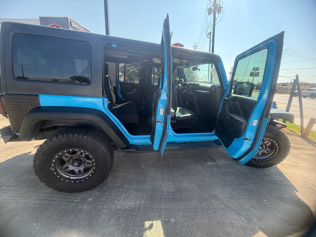 Photo 10 of this JEEP WRANGLER UNLIMI