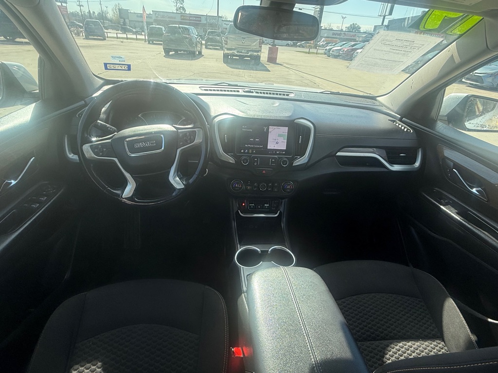 Photo 6 of this GMC TERRAIN