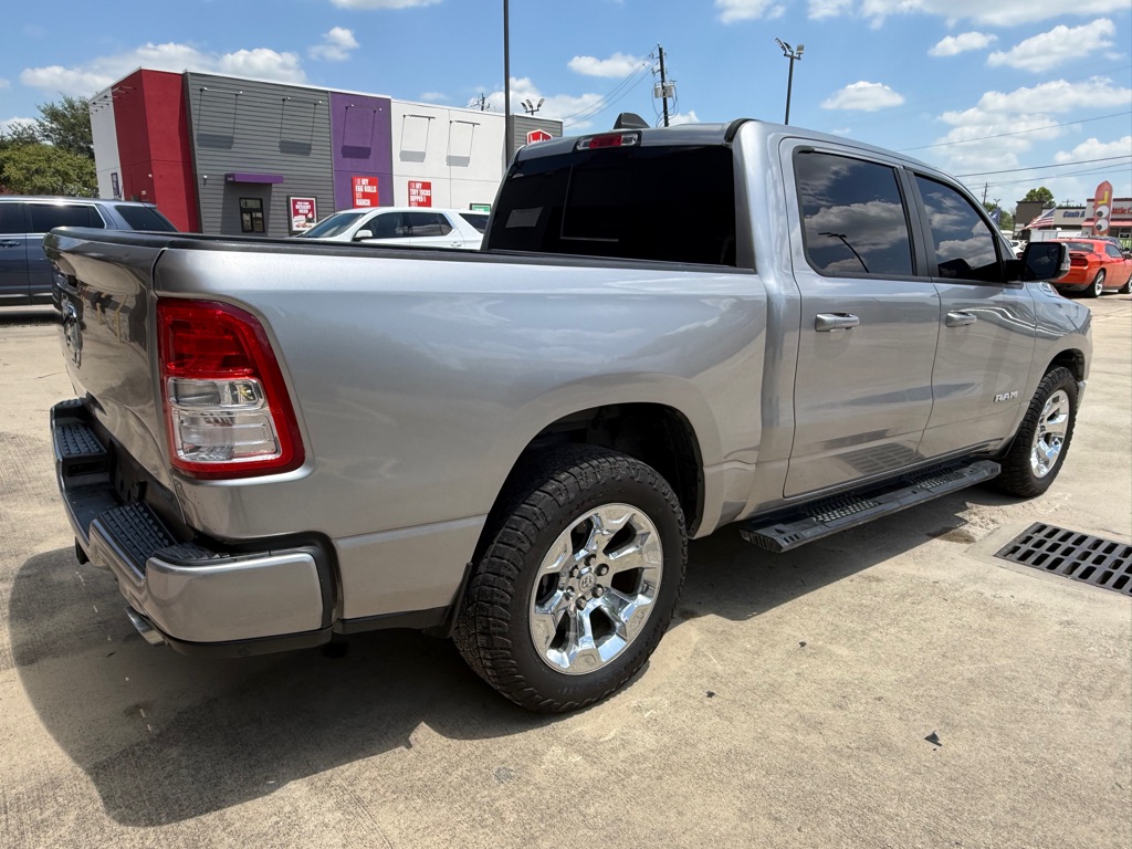 Photo 3 of this RAM 1500