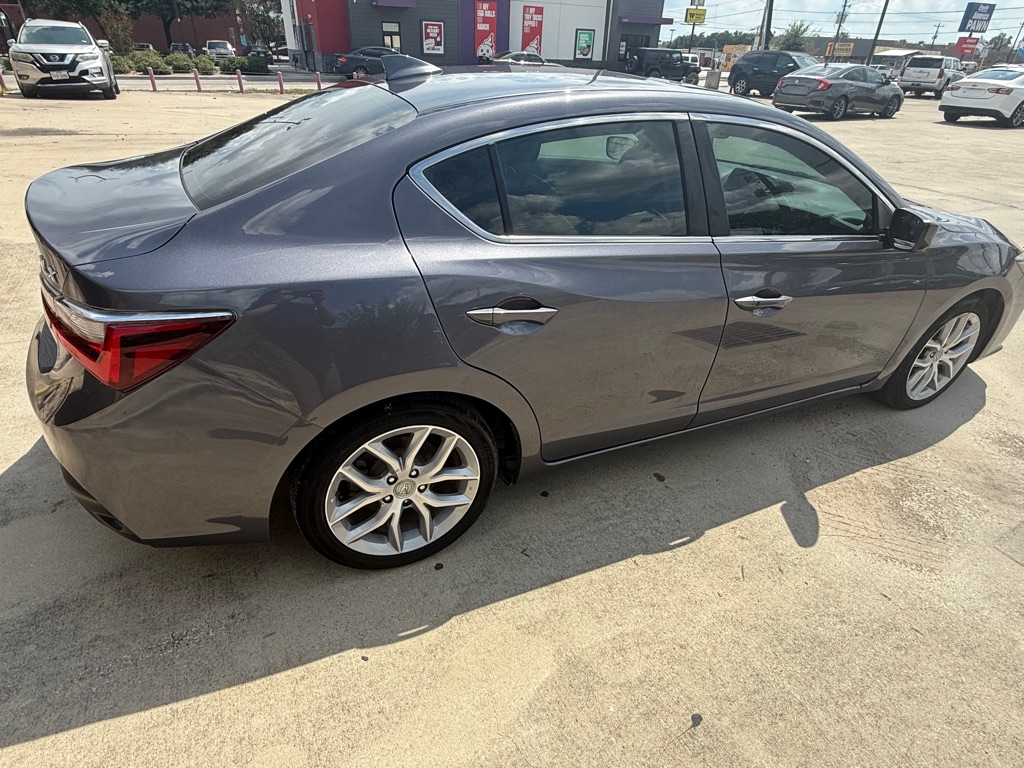Photo 2 of this ACURA ILX