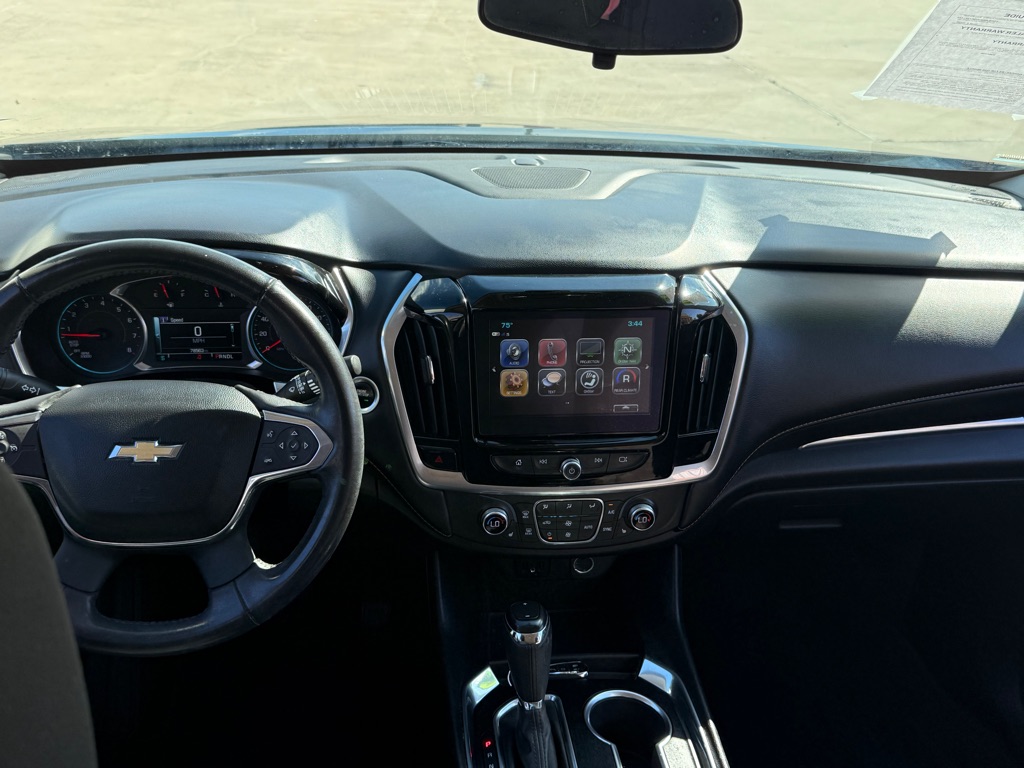 Photo 8 of this CHEVROLET TRAVERSE