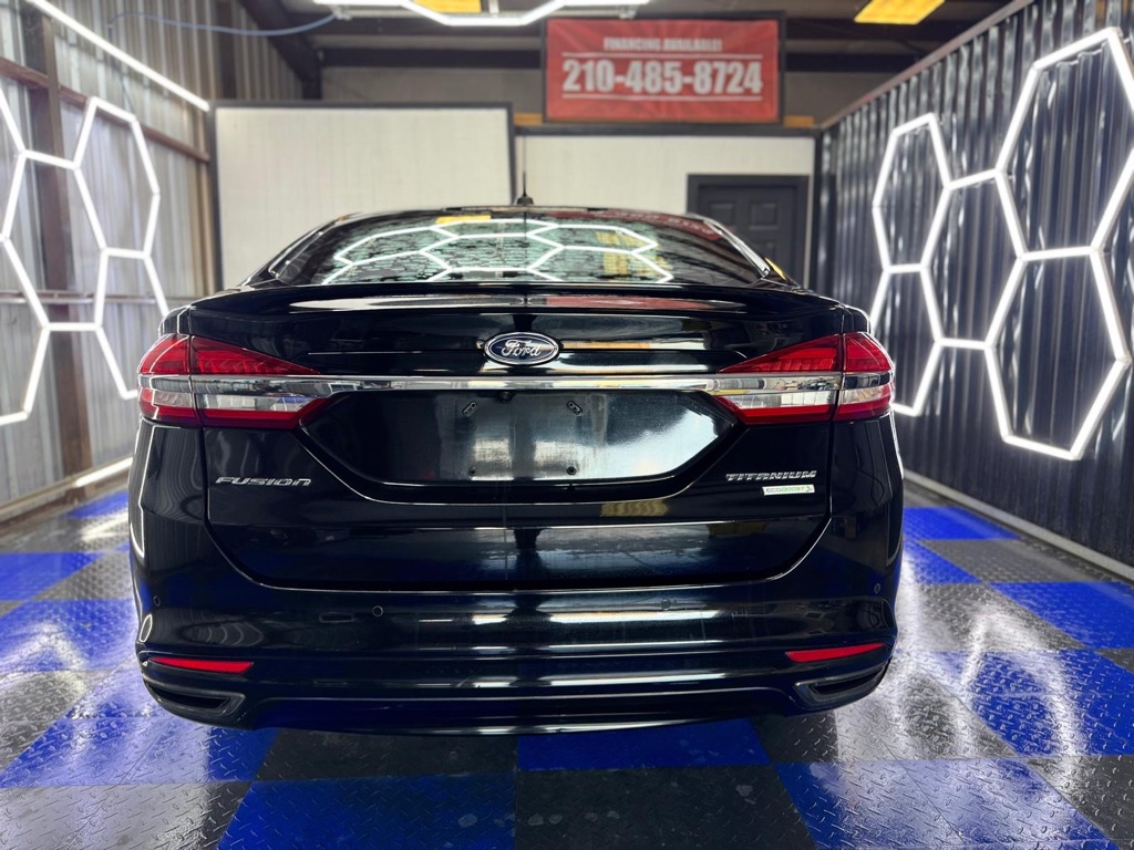 Photo 25 of this FORD FUSION