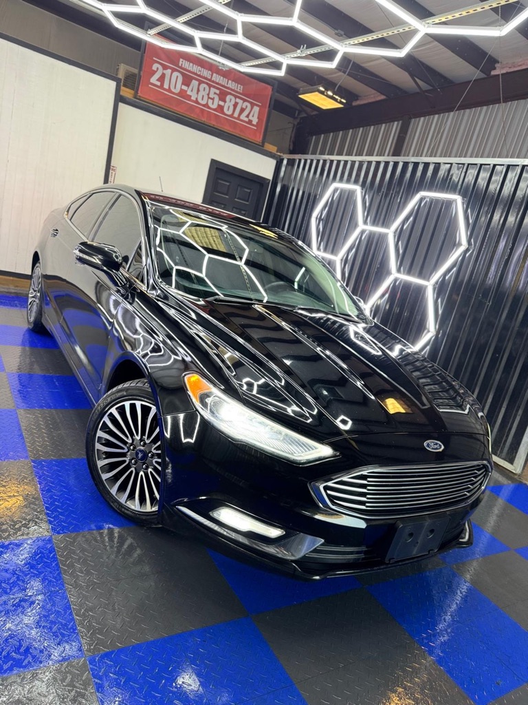 Photo 4 of this FORD FUSION