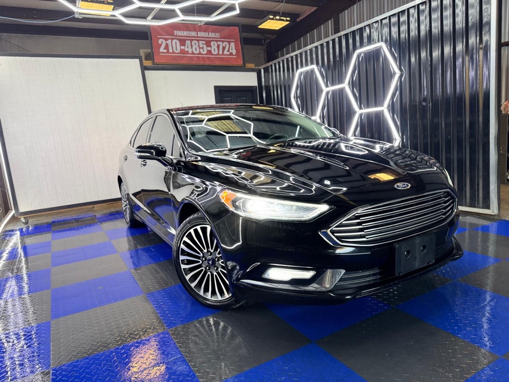 Photo 3 of this FORD FUSION
