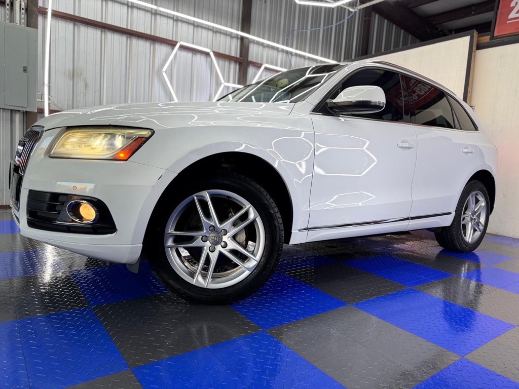 Photo 11 of this AUDI Q5