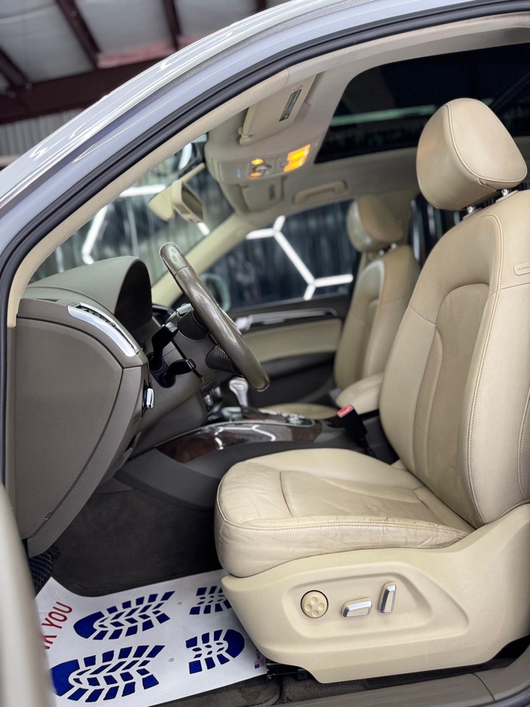 Photo 17 of this AUDI Q5