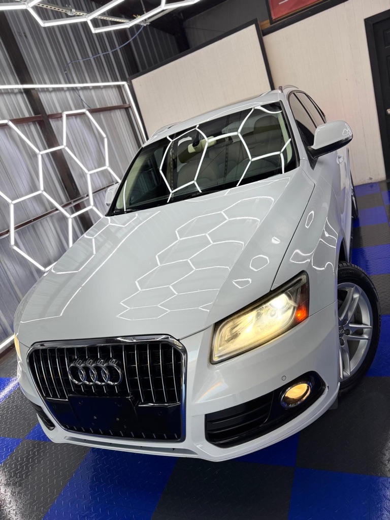 Photo 12 of this AUDI Q5