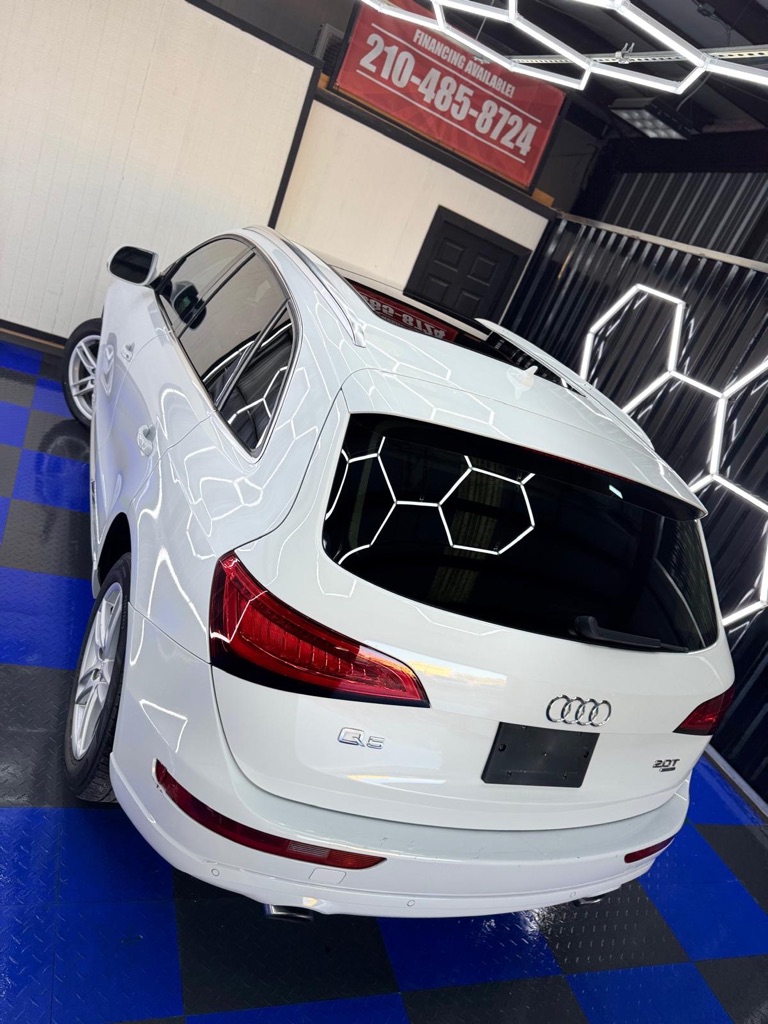 Photo 29 of this AUDI Q5
