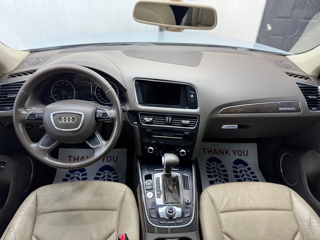 Photo 19 of this AUDI Q5